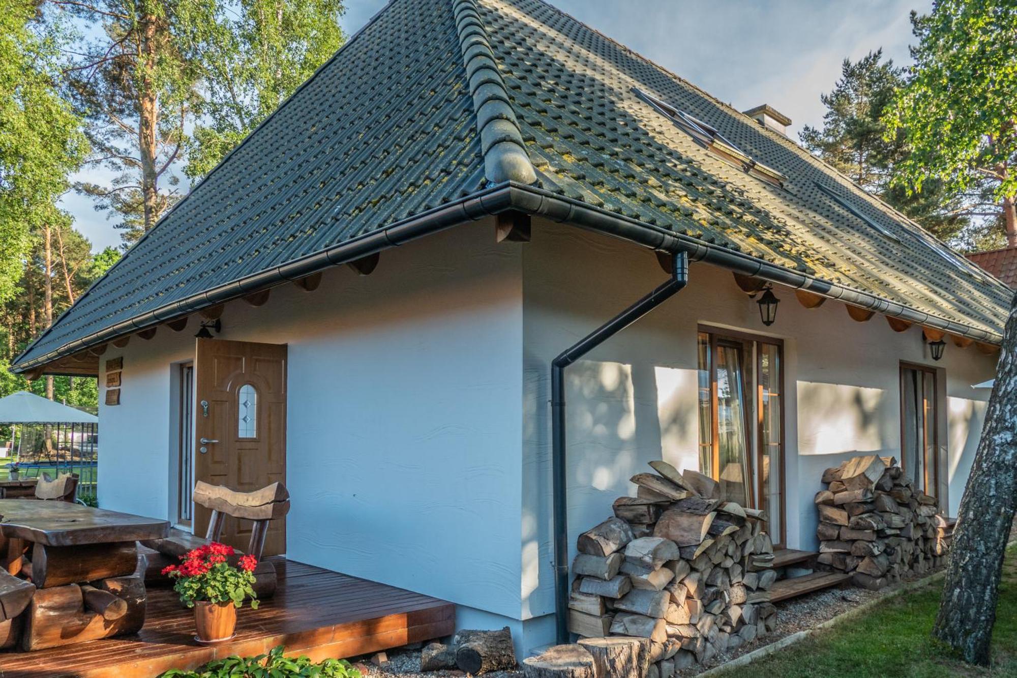 Lesna Chata Jarosławiec Esterno foto
