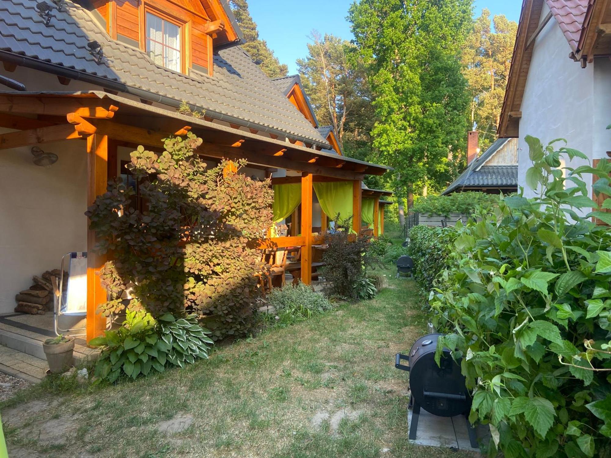 Lesna Chata Jarosławiec Esterno foto